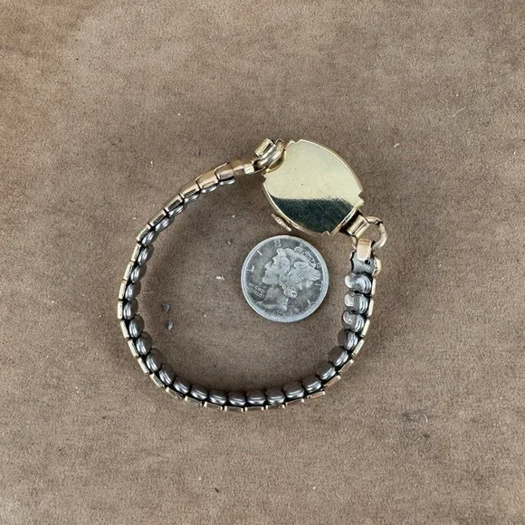 Vintage 1950s Cortland with 17 Jewel Swiss Concord Watch  display picture 2